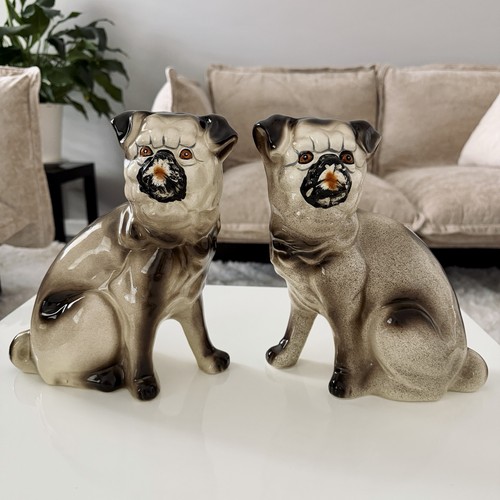 Pair staffordshire style - pair,