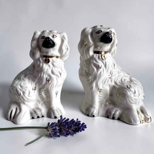 Royal doulton staffordshire - royal,