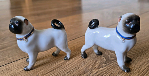 Pair ceramic dresden style - pair,
